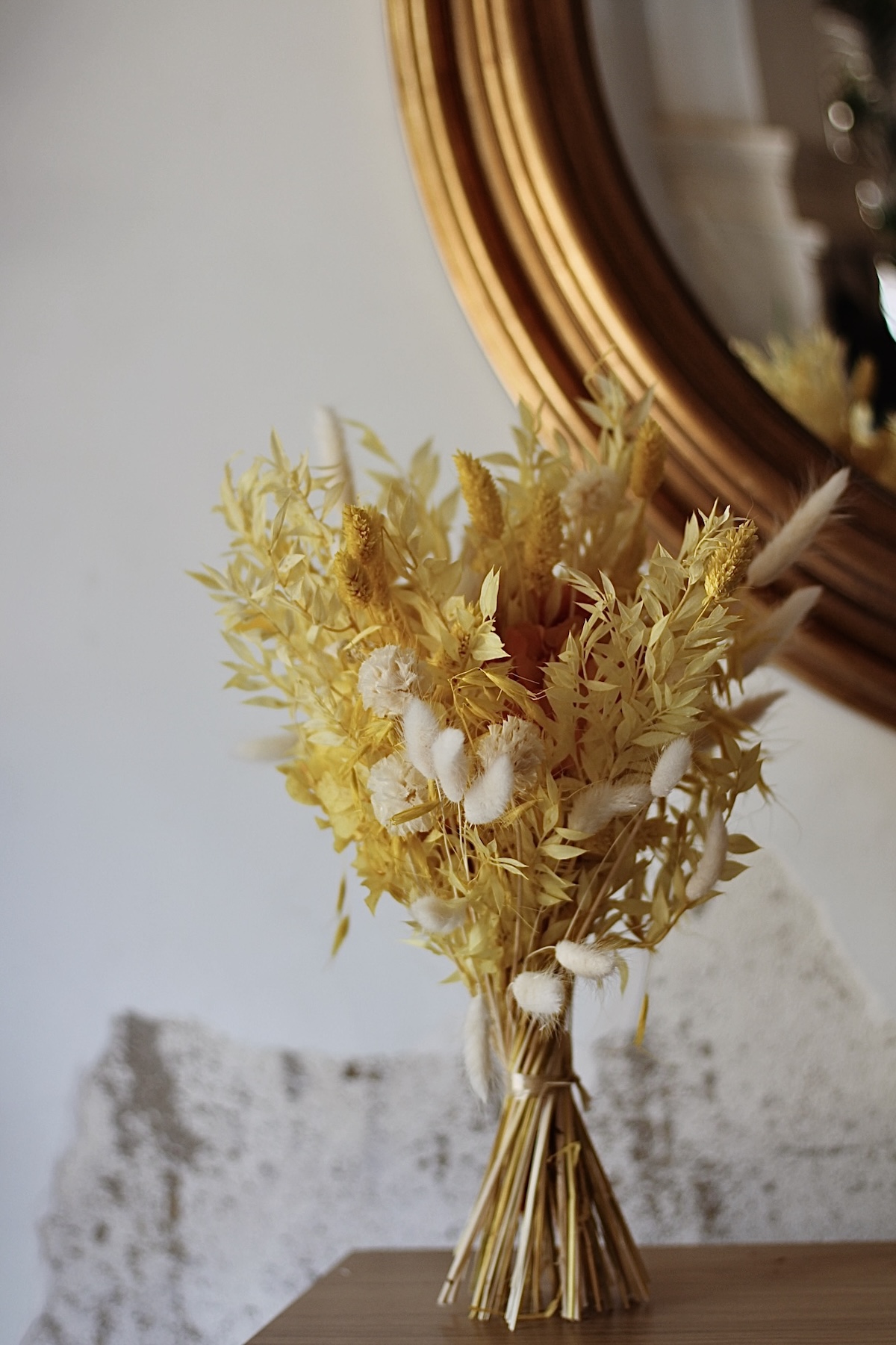 Fleurs séchées bouquet jaune