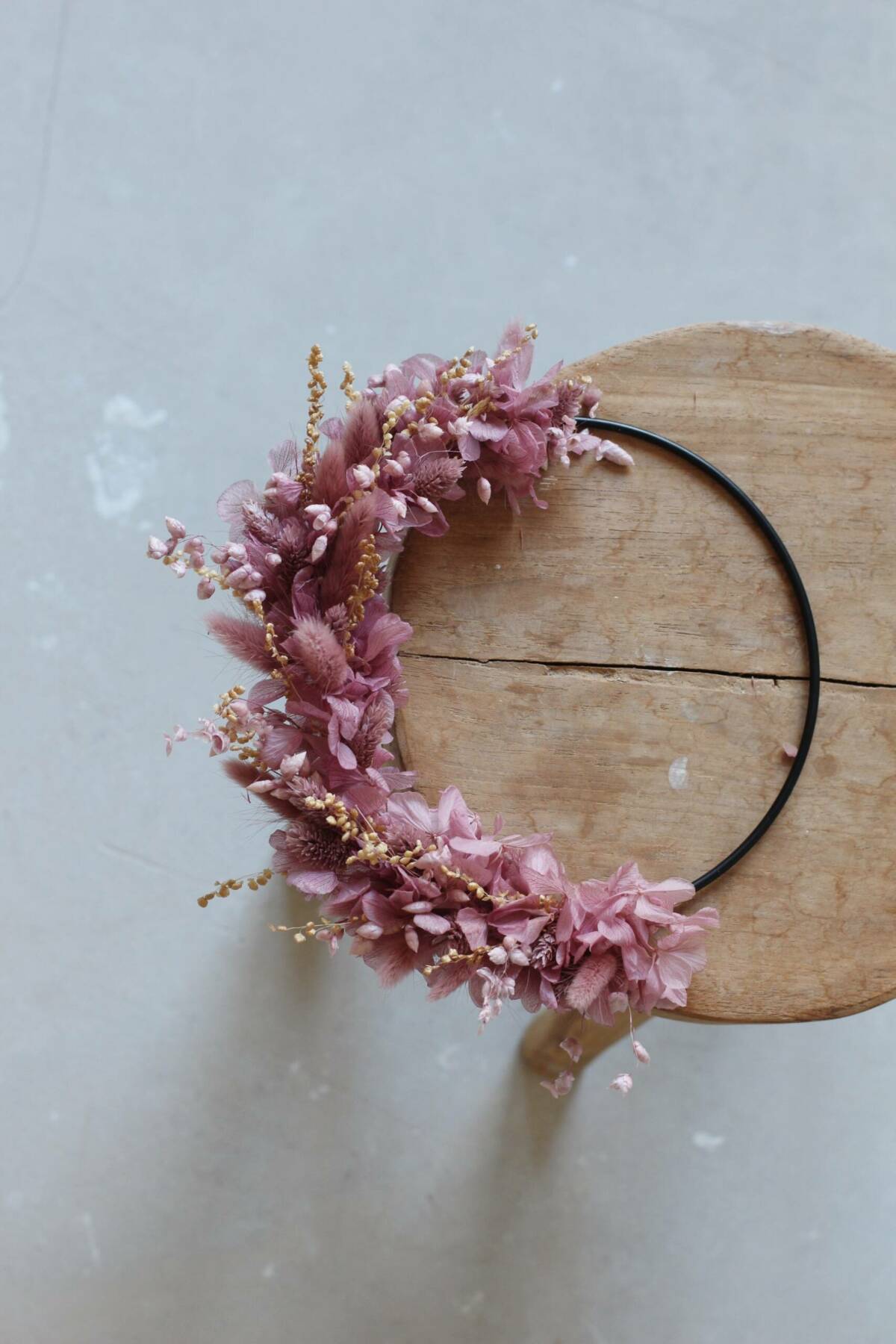 Couronne de fleurs séchées